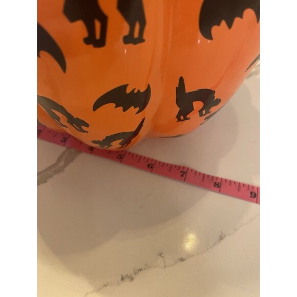 NEIMAN MARCUS  BLACK CAT BLACK BAT MOTIF HALLOWEEN PUMPKIN COOKIE JAR RARE read - Picture 12 of 13